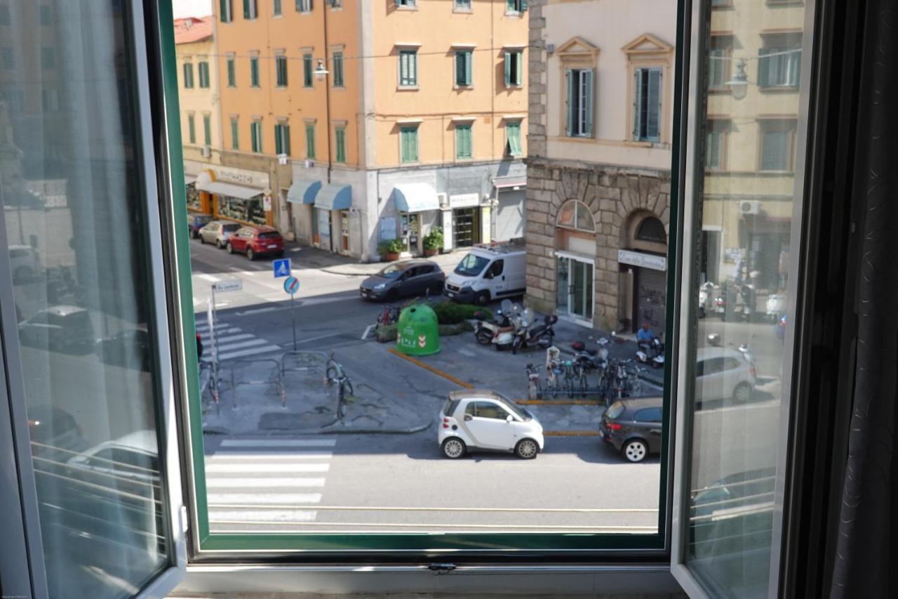 Casa Mille Baci Con Parcheggio Apartment Livorno Exterior foto